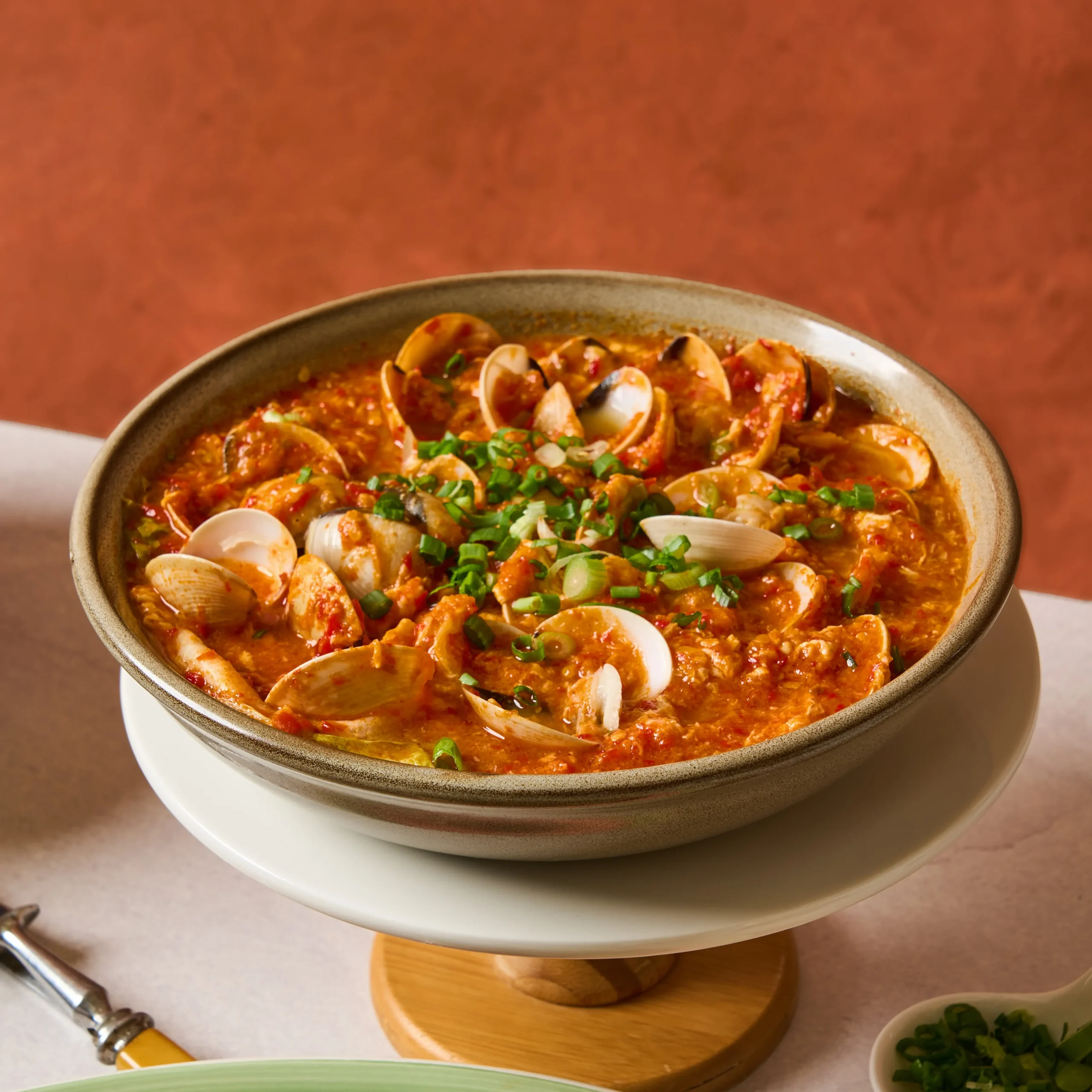 Lala with Chilli Crab Sauce