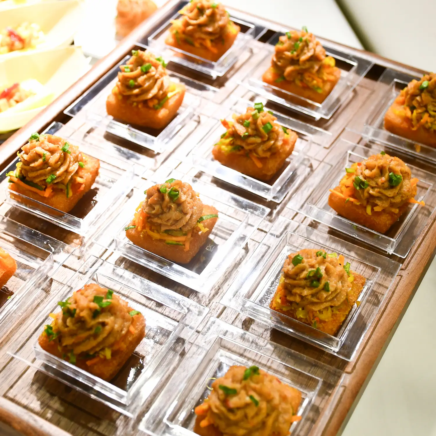 00_Canapes_Otah Mousse on Mantou Toast with Julienne Archar Salad