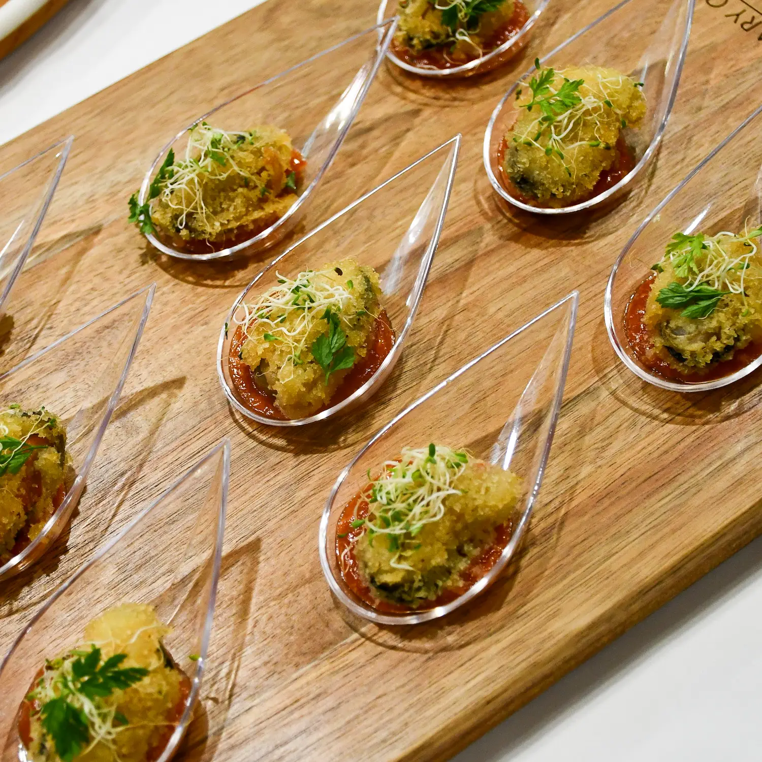 00_Canapes_Panko Crusted Cheesy Mussel with Chilli Crab