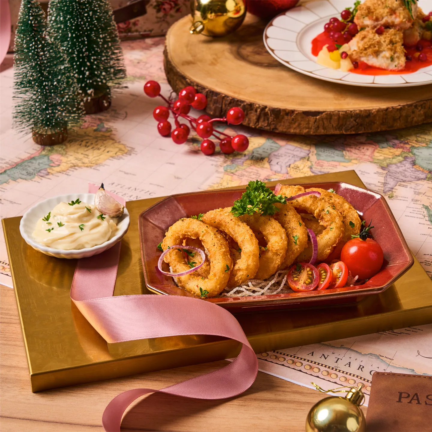 Panko-Crusted Squid Ring with Confit Garlic Dip